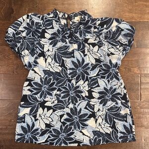 Blue and white Entro blouse, Small